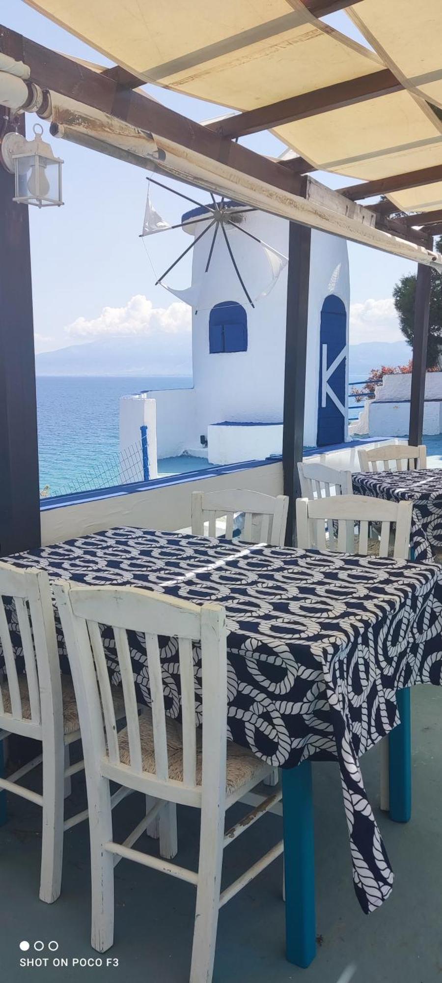 Koralli Sea View Hotel Káto Achaḯa Buitenkant foto